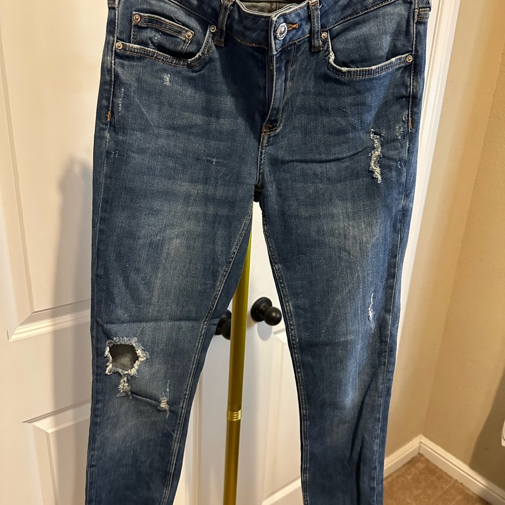 Zara Blue Distressed Skinny Jeans size 6/26